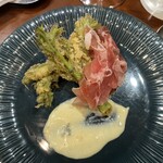 LA TIGRE - 山菜のフリット