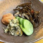 釜めしビクトリア - お新香
