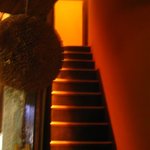 山吹 - 狭い階段を上がれば