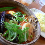 カレー気分 - チキン野菜（1080円）＋舞茸