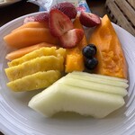 100 Sails Restaurant & Bar - 