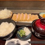 銘柄とんかつ 梟 - 