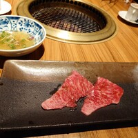 中目黒焼肉 登牛門 - 