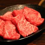 焼肉やる気 - 噛めば噛むほどに味わい深い国産牛をお好きなだけどうぞ！