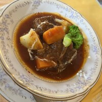 西洋葡萄 - 米沢牛ビーフシチュー