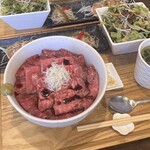 肉ダイニング 満 - 