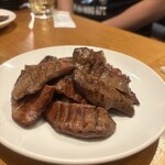 牛舌炭燒　仁 - 