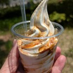 おやつ工房 ぎゅう太郎 - 黒蜜きなこソフト@\450円