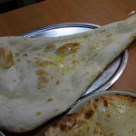 インド料理 Delhi - プレーンナン