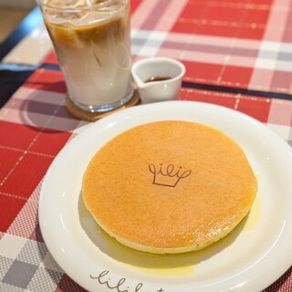 LiLiBET CAFE_0
