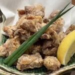 勝手場 - 豚白ホルモンの唐揚げ