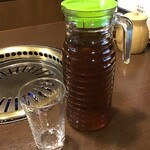 食道園 - デフォで麦茶が出てきます。ありがたい。