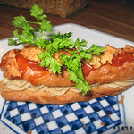 老虎菜 - キャラメルバナナとパルメザン＆ゴーダチーズのエクレア