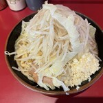 ラーメン二郎 - 『豚1枚ラーメン ニンニクヤサイ』