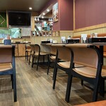 エベレストダイニング＆バー - 店内