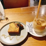 デアストア コーヒーロースタリー - 