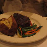 Hy's STEAKHOUSE - 