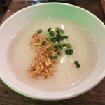 台北餃子 張記 ホワイティうめだ - 