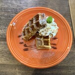 Cafe ブランラパン - ミニワッフル（キャラメル）