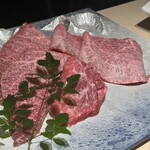 焼肉料理 牛吉日和 - 