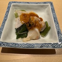 すが弥 - つぶ貝とザーサイの胡麻和え芝麻醤掛け　どうかな？