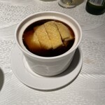 Hong Zhou Restaurant - 料理写真:普段じぶんでは頼まない酔雞の味わいのよさに「をっ！　」となる