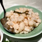 Hong Zhou Restaurant - 龍井蝦仁。こういうのが旨いと思わずほおが緩む