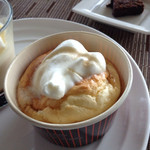 ラヴィマーナ アネックス パチャ - 窯出しスフレパンケーキ