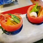 2014年8月：トマトの器のお料理