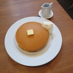 ほそつじいへえ TEA HOUSE - 究極のパンケーキ、キャラメル・ティーのソースで1