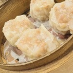梅蘭 阪急三番街店 - シューマイ