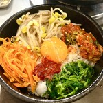 ホルモン みや美 - 石焼ビビンパ