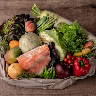 フォレストキッチン ウィズ アウトドア リビング_1