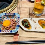 大衆肉酒場 こだわり米 匠 - 旨ネギタンユッケ、柔らかく旨旨だった。