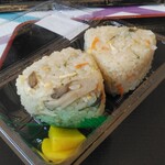 奥越前　はいから茶屋 - 九頭竜まいたけおにぎり
