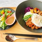 りんごの樹cafe comodo - 