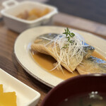 バトン - サバの味噌煮定食