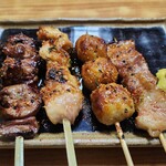 鮒忠 - レバー・モモ・つくね・ブタ