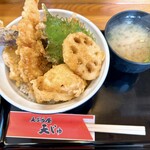 天じゅ - 料理写真:半熟玉子天丼