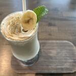 テン リバーサイド - 金棒茶バナナジュース