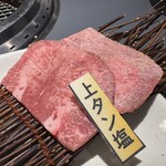 焼肉せんりゅう - 柔らかく 歯切れ良し