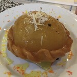 インド料理 パリワル - 限定スイーツのチャンドラカラ。形からして手が込んでいます！