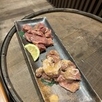 どすこい商店 ホルモン焼肉 豚星 - 