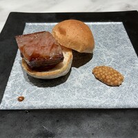 銀座 鉄板焼 向日葵 - ミニステーキバーガー
