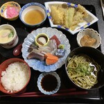 和風食事処ととろ - おまかせ定食　2000円