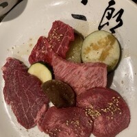 焼肉&手打ち冷麺 二郎 KANAYAMA - 