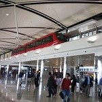 Einstein Brothers Bagels - 空港が大きいので建物内をモノレースが走ってます～