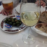 COMPOSTELA - お通しのオリーブ