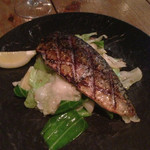 富士屋本店グリルバー - 焼きさばとアンチョビキャベツ