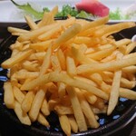 かねき本店 - ポテトフライをアップ⤴︎